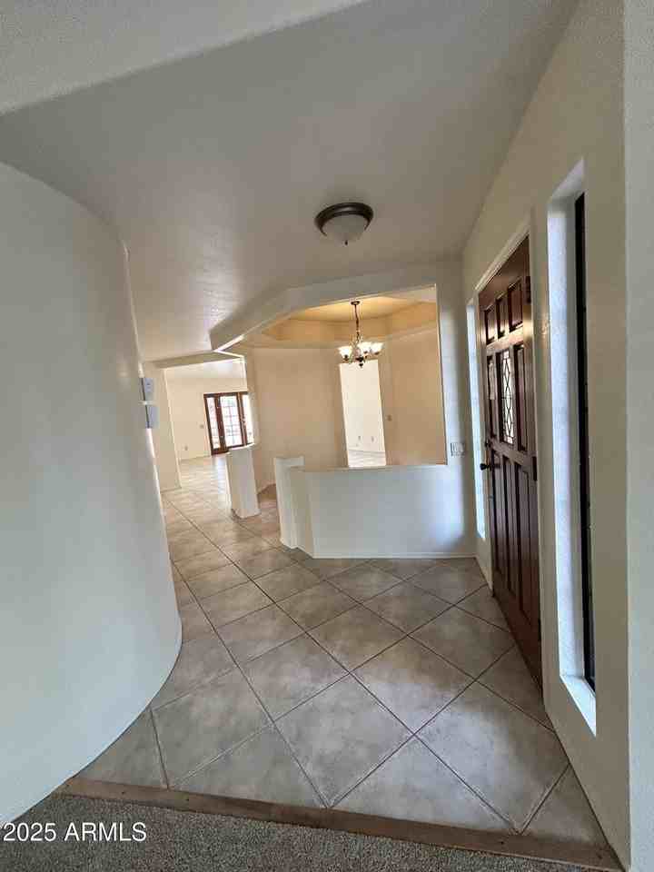 3809 E Desert Flower Ln - Photo 7 of 23