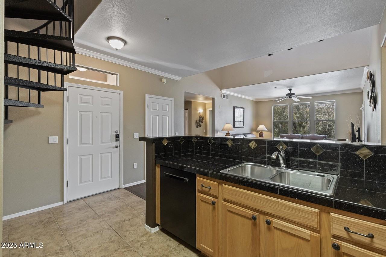 20100 N 78th Pl Apt 2111 #2111 - Photo 4 of 25