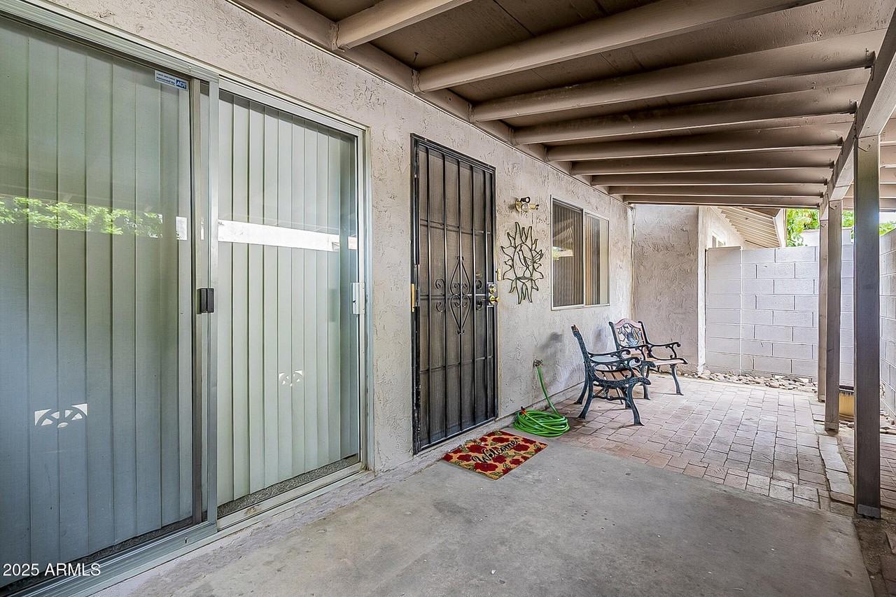 1023 N 84th Pl - Photo 2 of 39