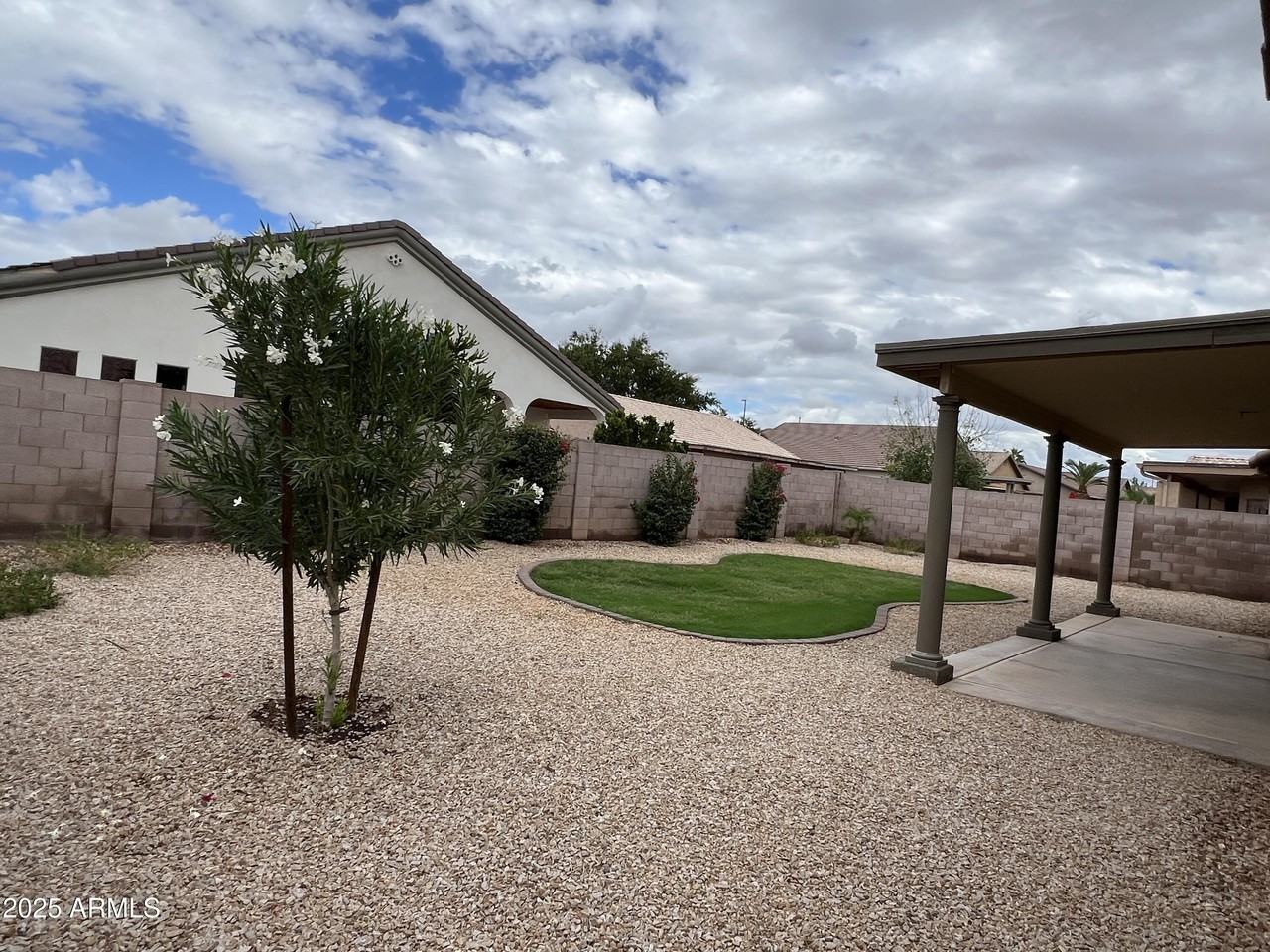 4484 E Redfield Ct - Photo 7 of 25