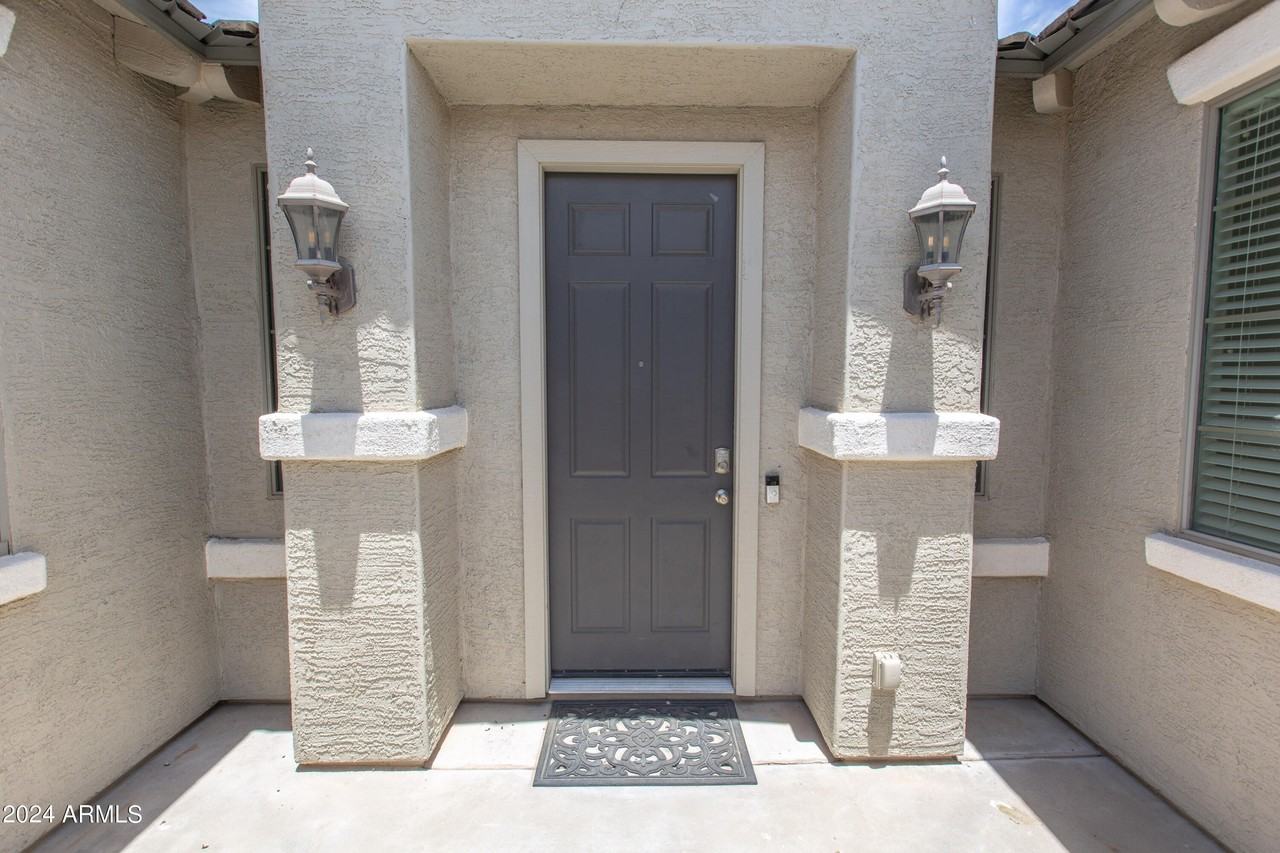 21382 East Lords Court - Photo 5 of 50