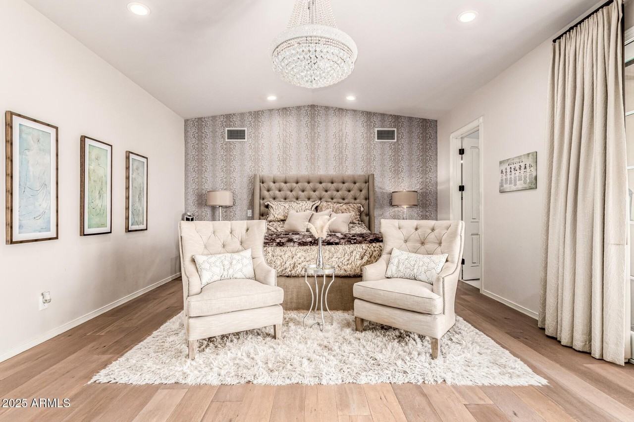 6050 N Paradise View Dr - Photo 4 of 50