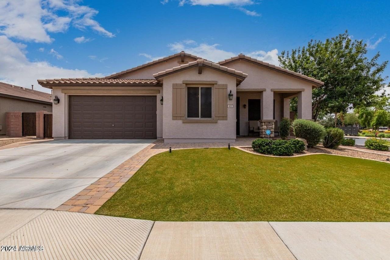 421 W Leatherwood Ave - Photo 2 of 41