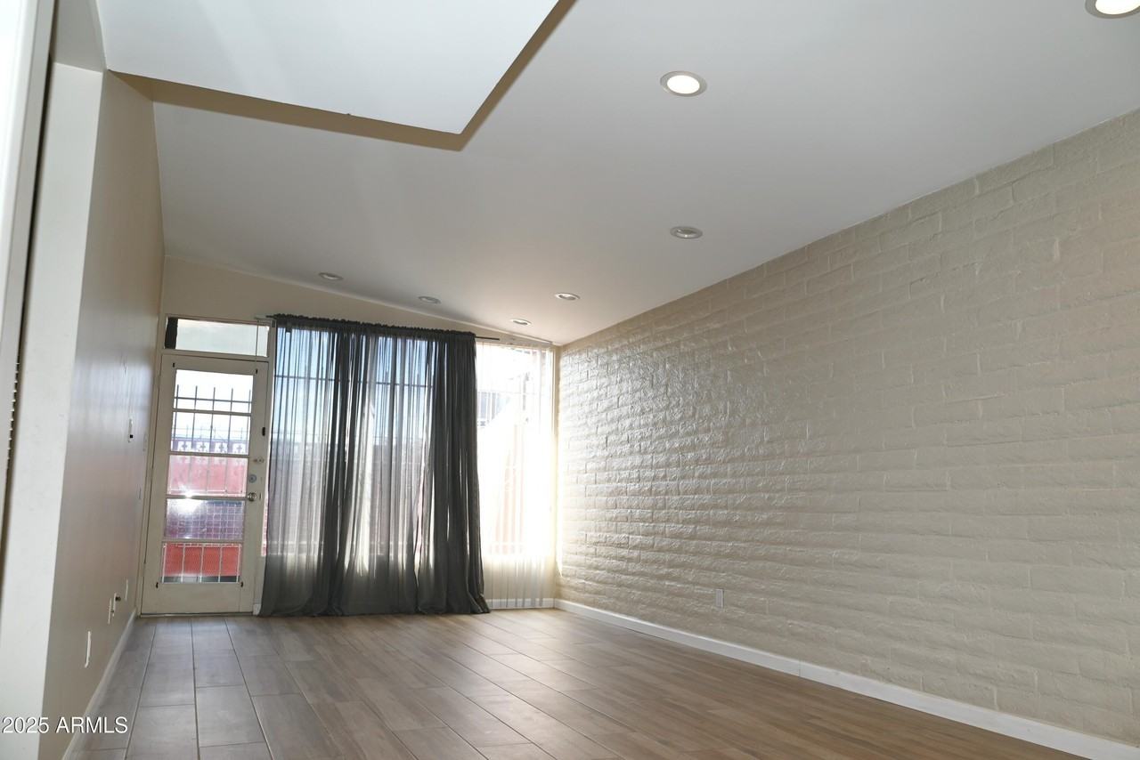 3066 North 32nd Street #373 - Photo 2 of 11