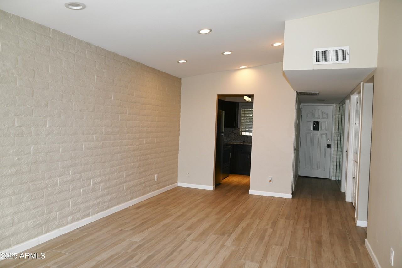 3066 North 32nd Street #373 - Photo 4 of 11