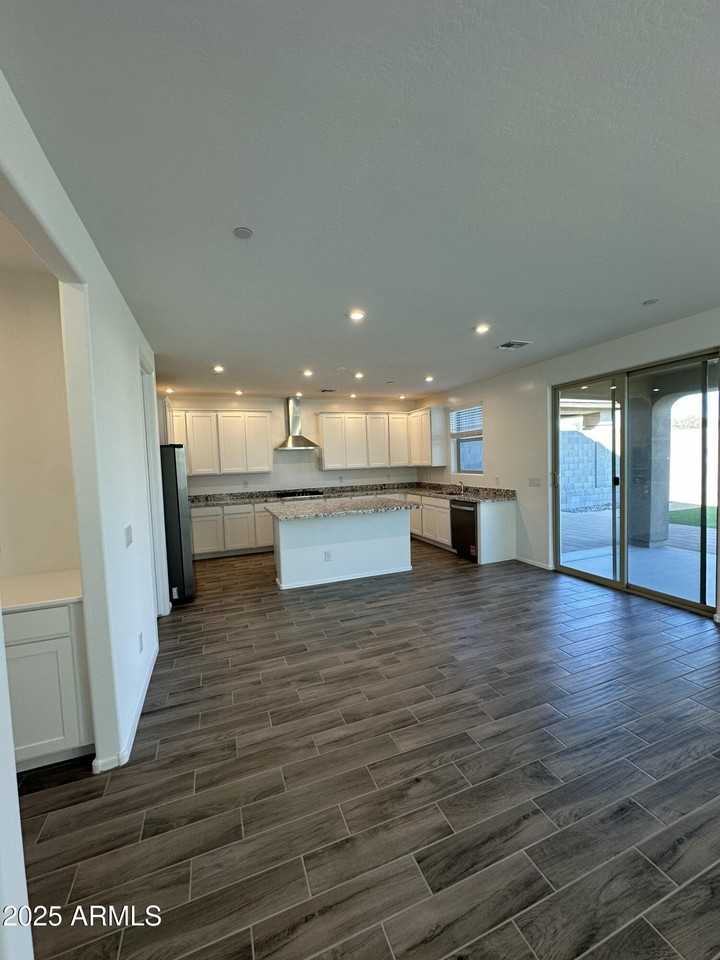 13330 W Eagle Feather Rd - Photo 5 of 34