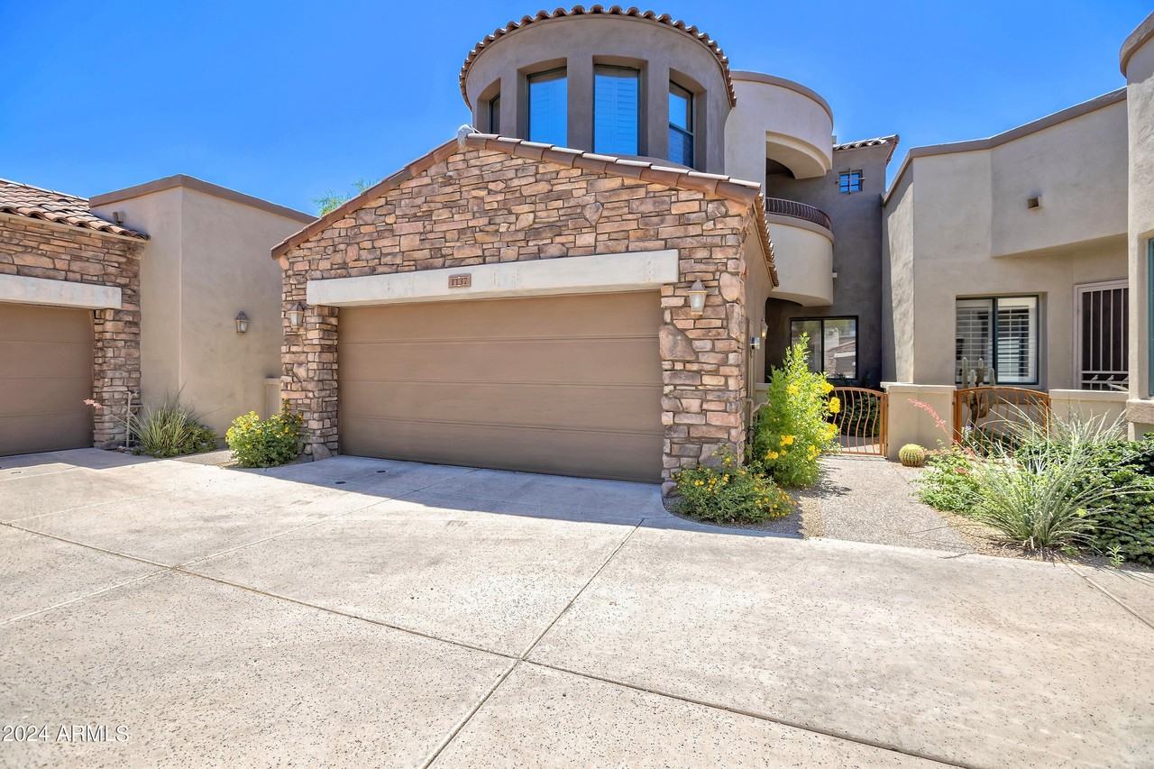 19550 N Grayhawk Dr Unit 1137 #1137 - Photo 3 of 48