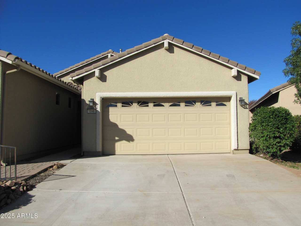 1046 Estancia Drive - Photo 5 of 45