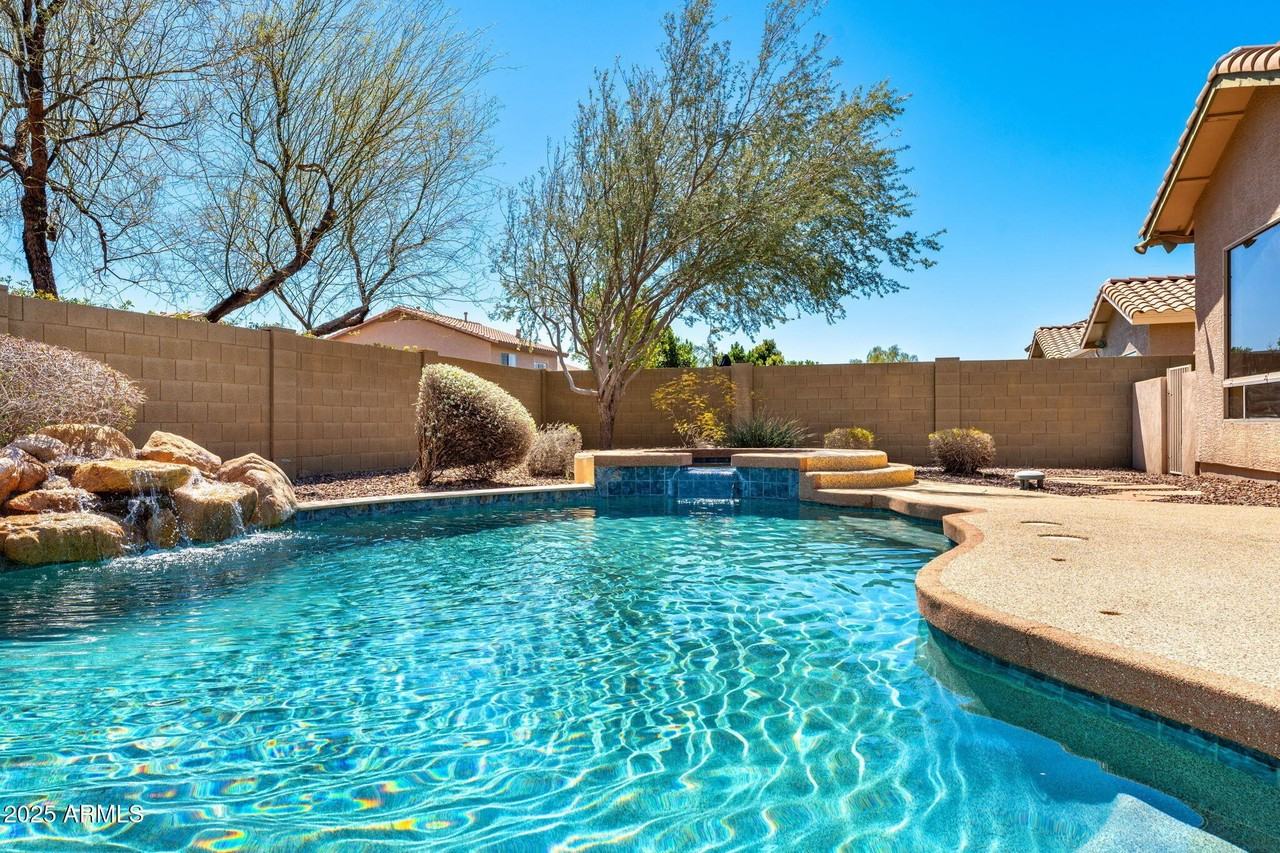 40533 N Cross Timbers Trl - Photo 3 of 50