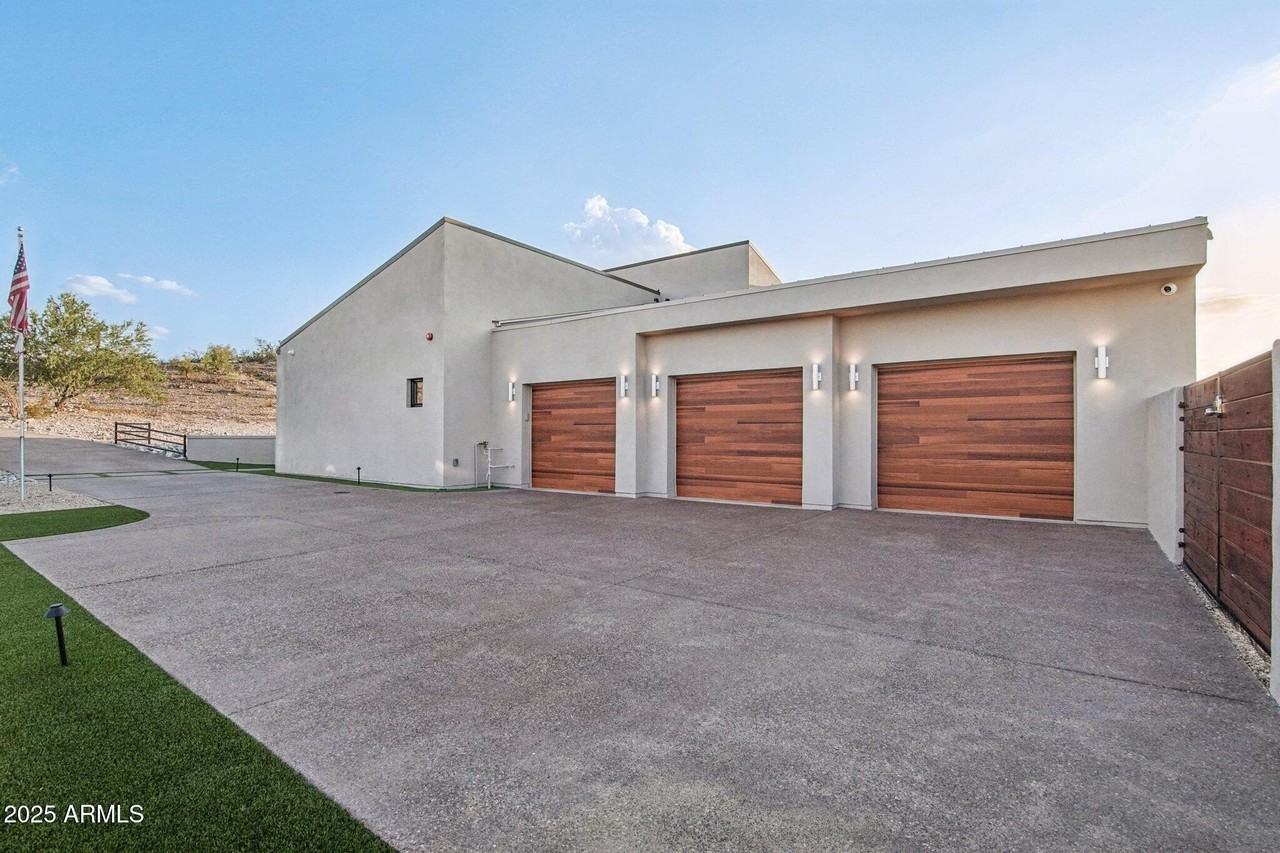 17934 W Estes Way - Photo 3 of 46