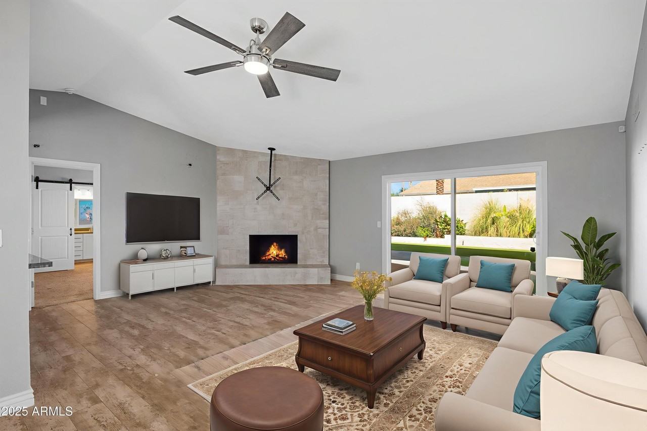 5802 East Gelding Drive - Photo 3 of 20