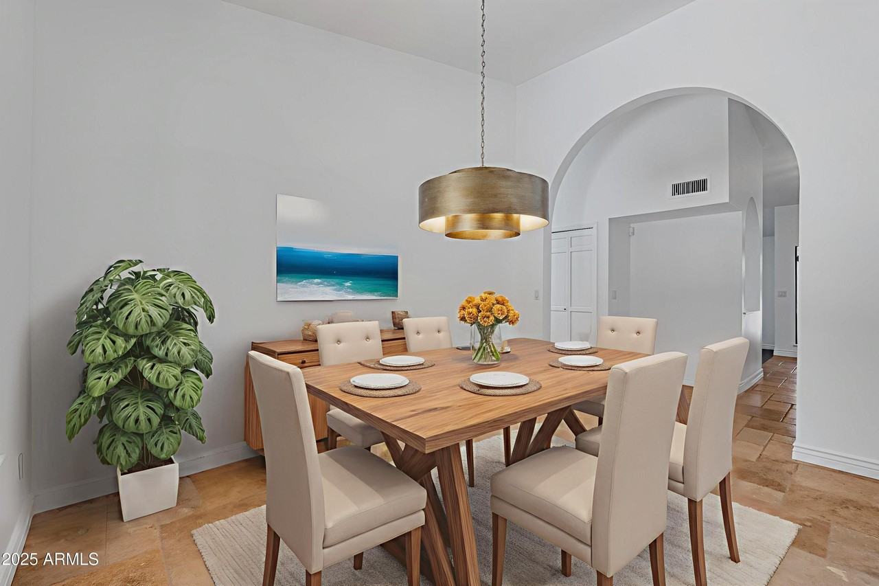 5903 E Paradise Ln - Photo 7 of 39