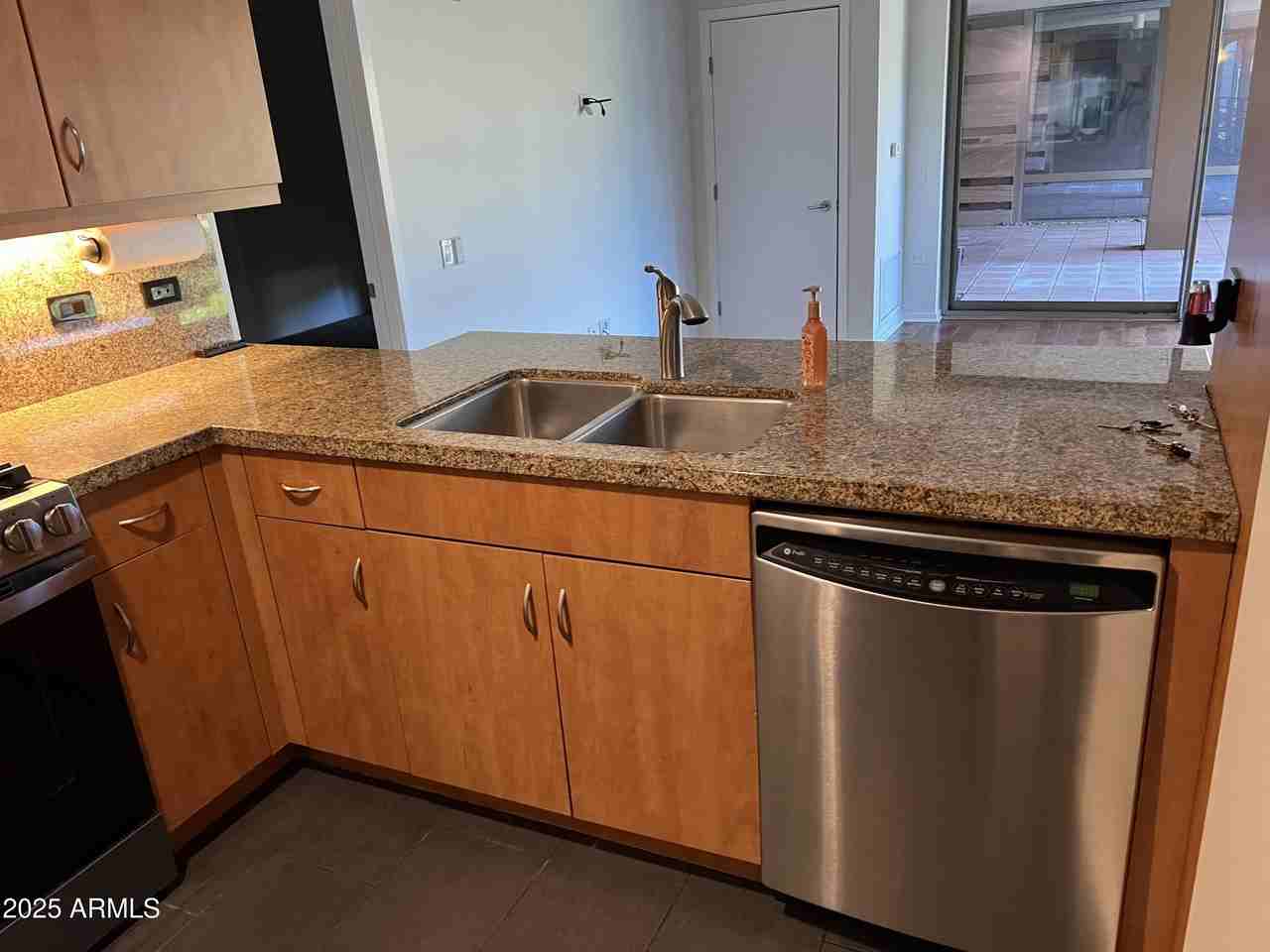 7127 E Rancho Vista Dr Unit 4011 #4011 - Photo 6 of 14