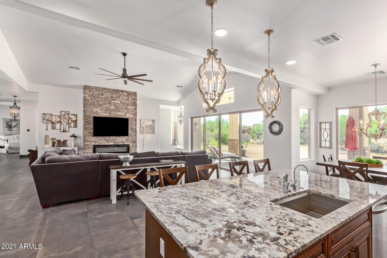 27808 N Desierto Dr - Photo 3 of 42