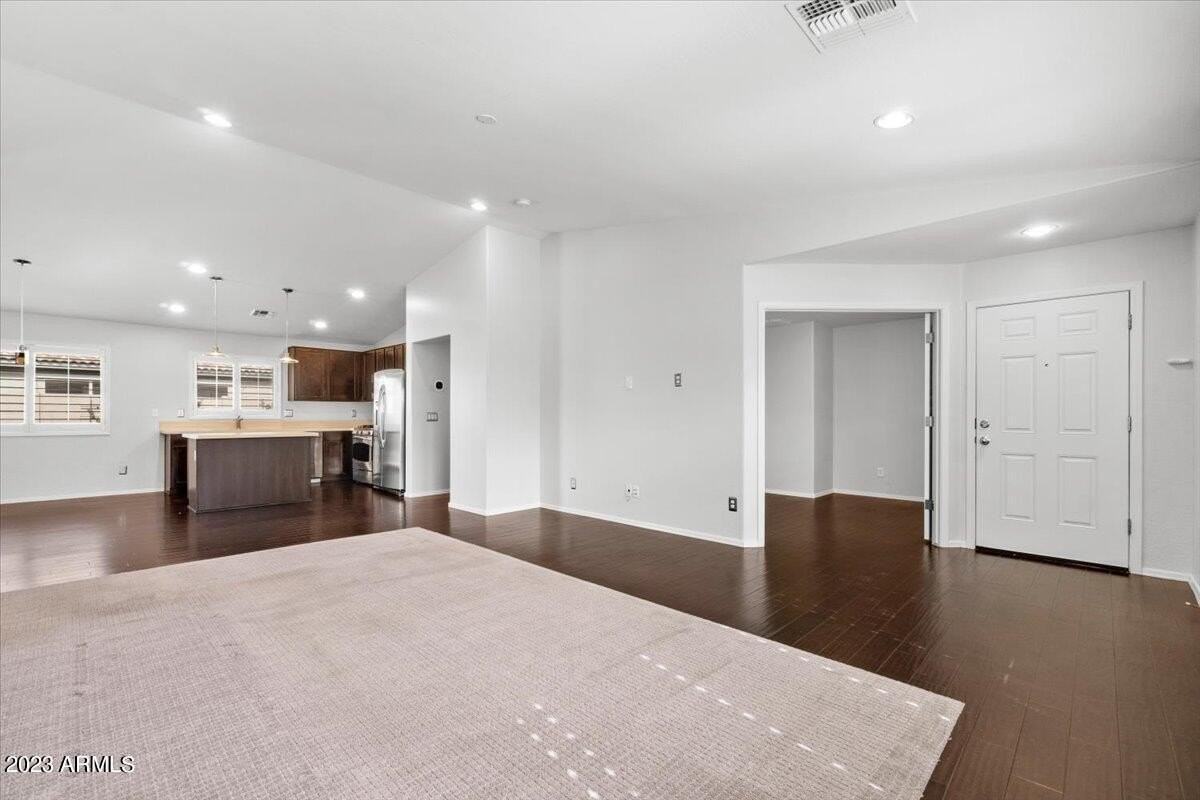 2039 Saddlebrook Drive - Photo 6 of 23