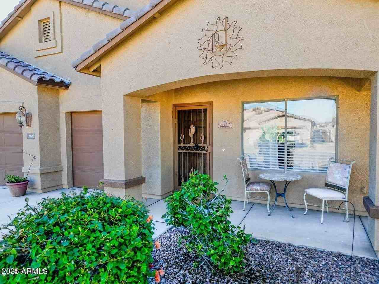 12829 W Whitton Ave - Photo 5 of 50