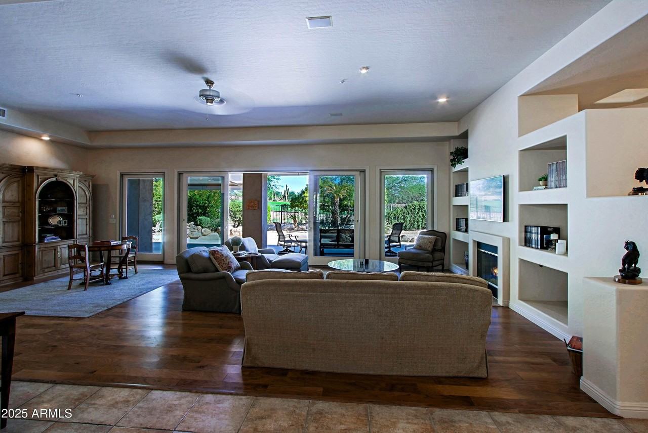 34061 N 67th St - Photo 6 of 50