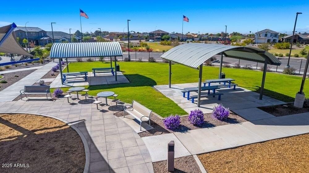 3716 N 99th Dr - Photo 5 of 41