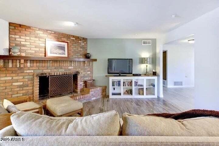 13034 N 82nd St - Photo 3 of 50