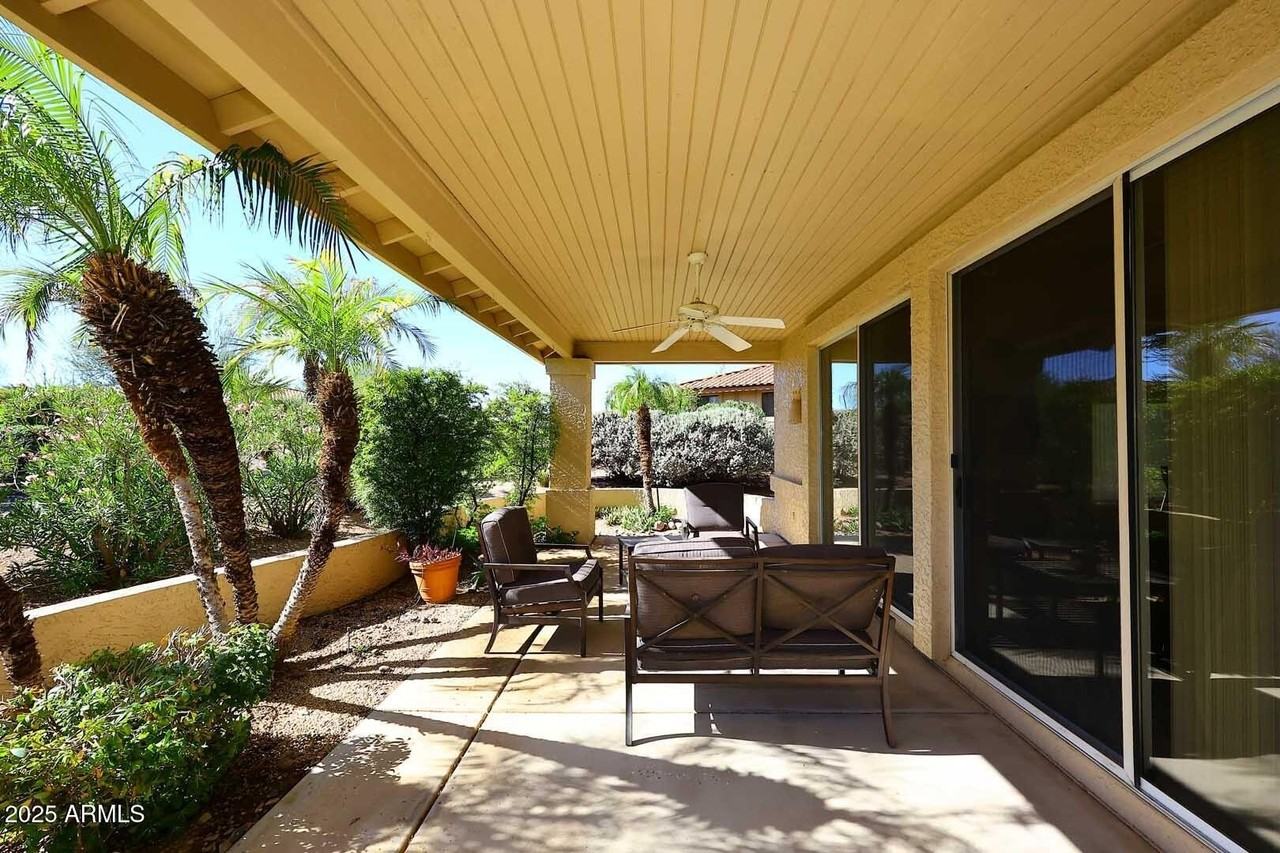 18510 E Leather Ln - Photo 6 of 50