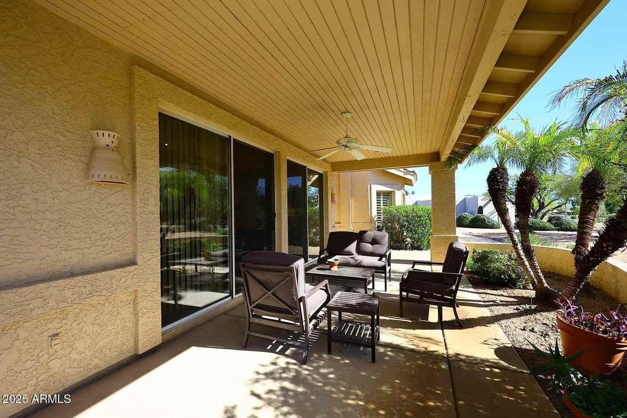 18510 E Leather Ln - Photo 7 of 50