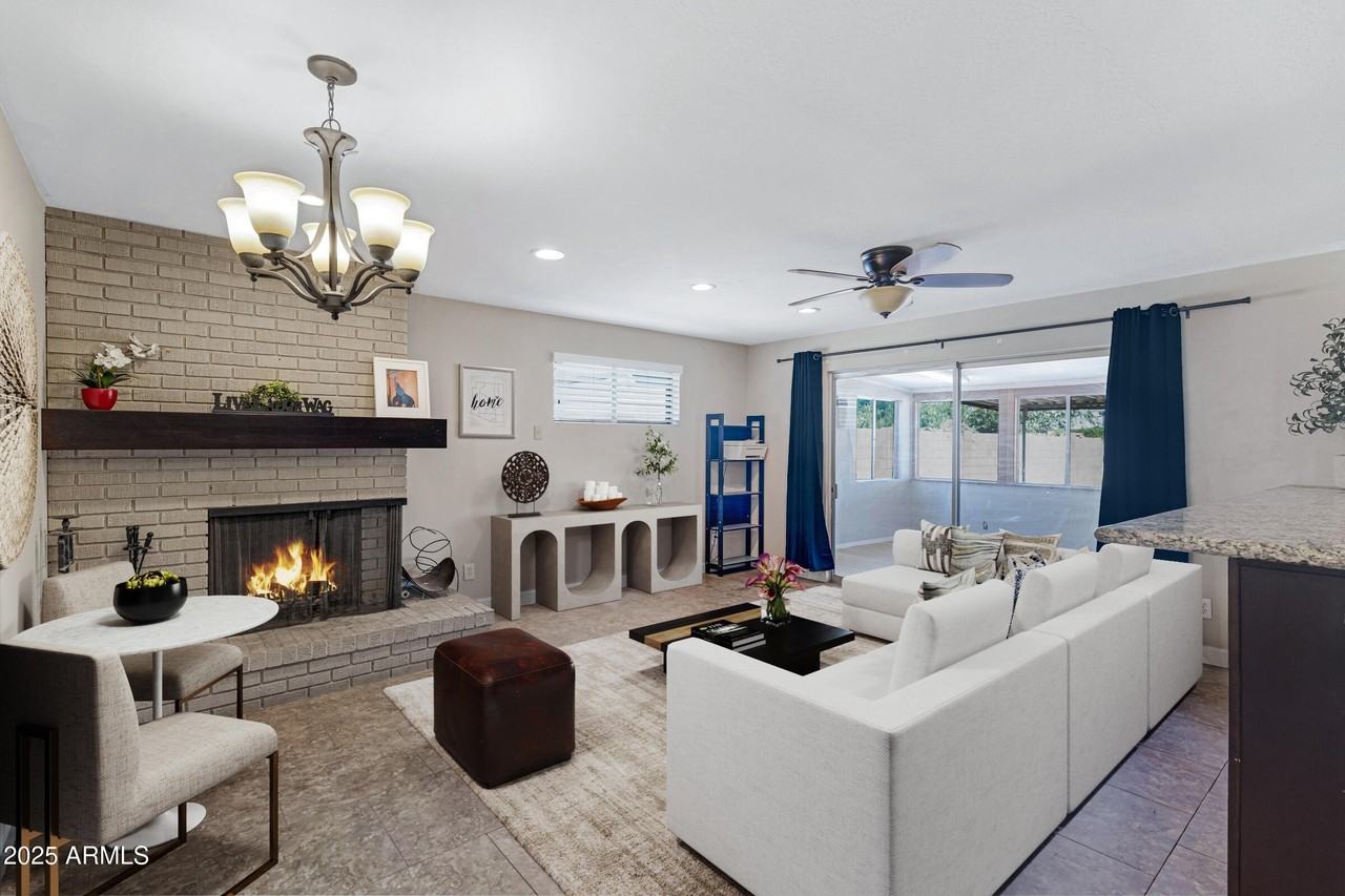 110 West Del Rio Drive - Photo 4 of 46