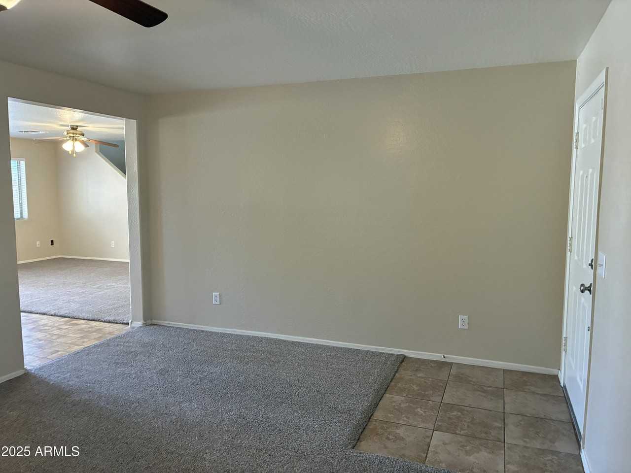 7207 South Sunrise Way - Photo 7 of 41