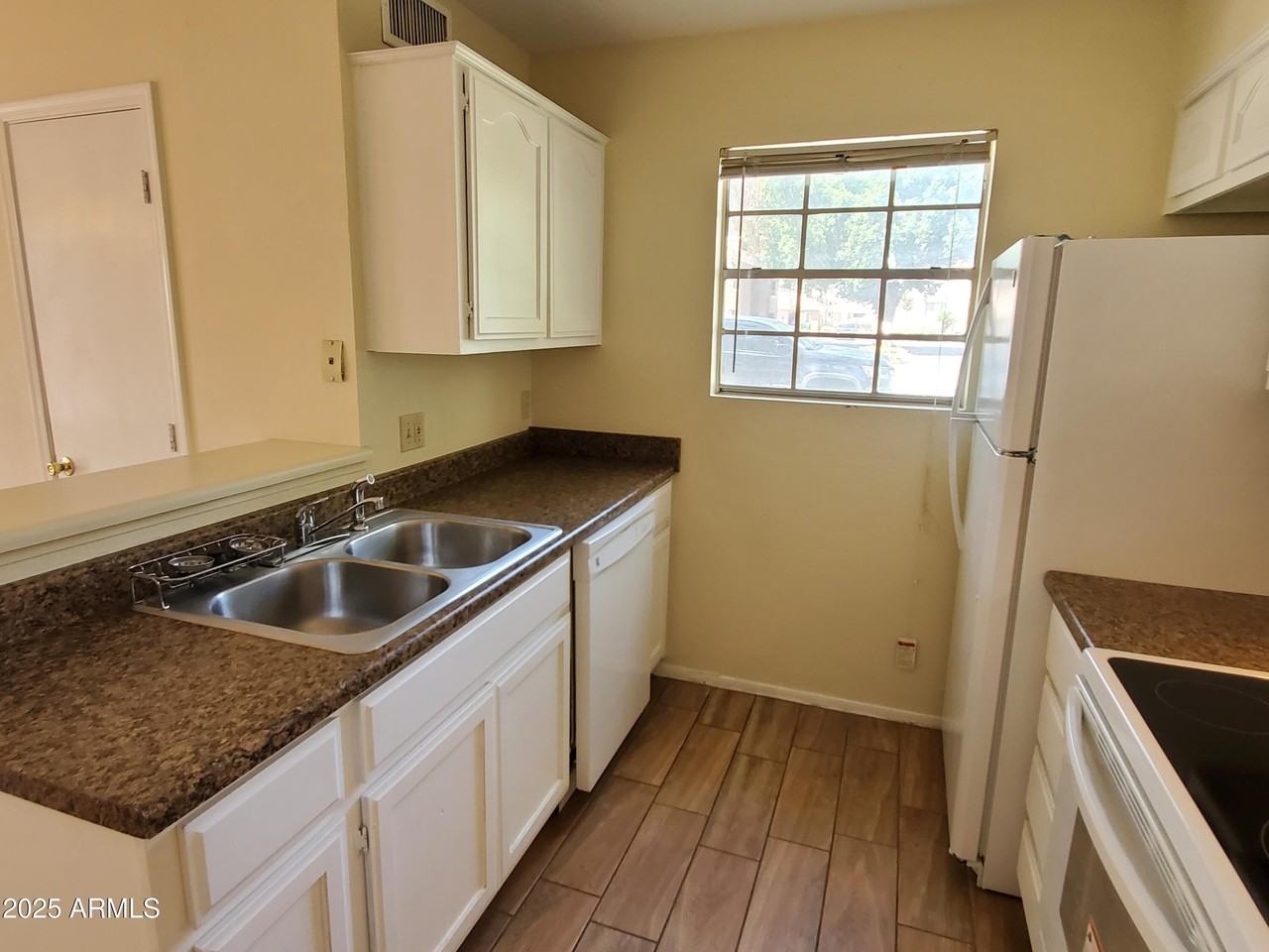 625 South Westwood #158 - Photo 6 of 19