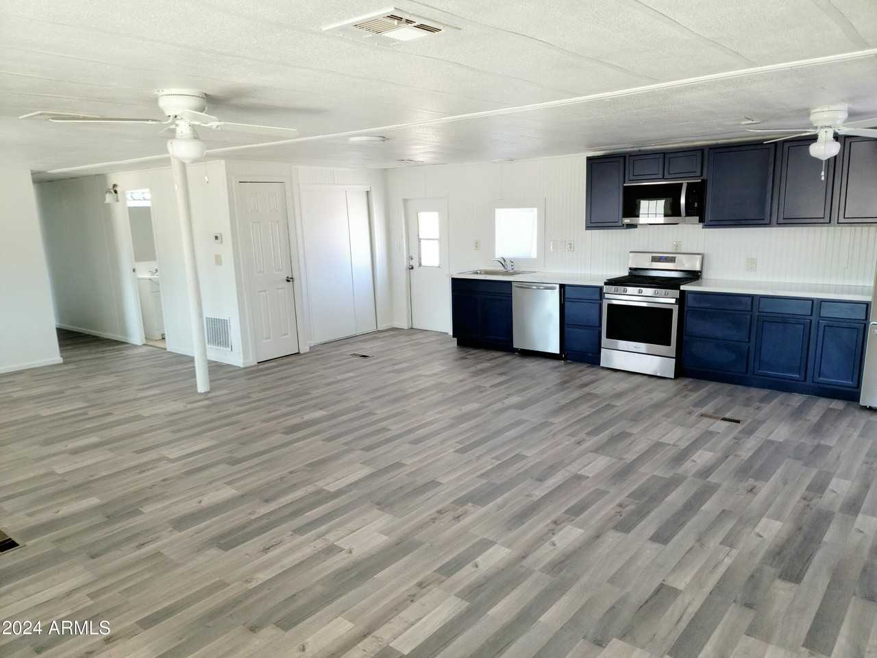 2749 East Beardsley Road - Photo 6 of 25