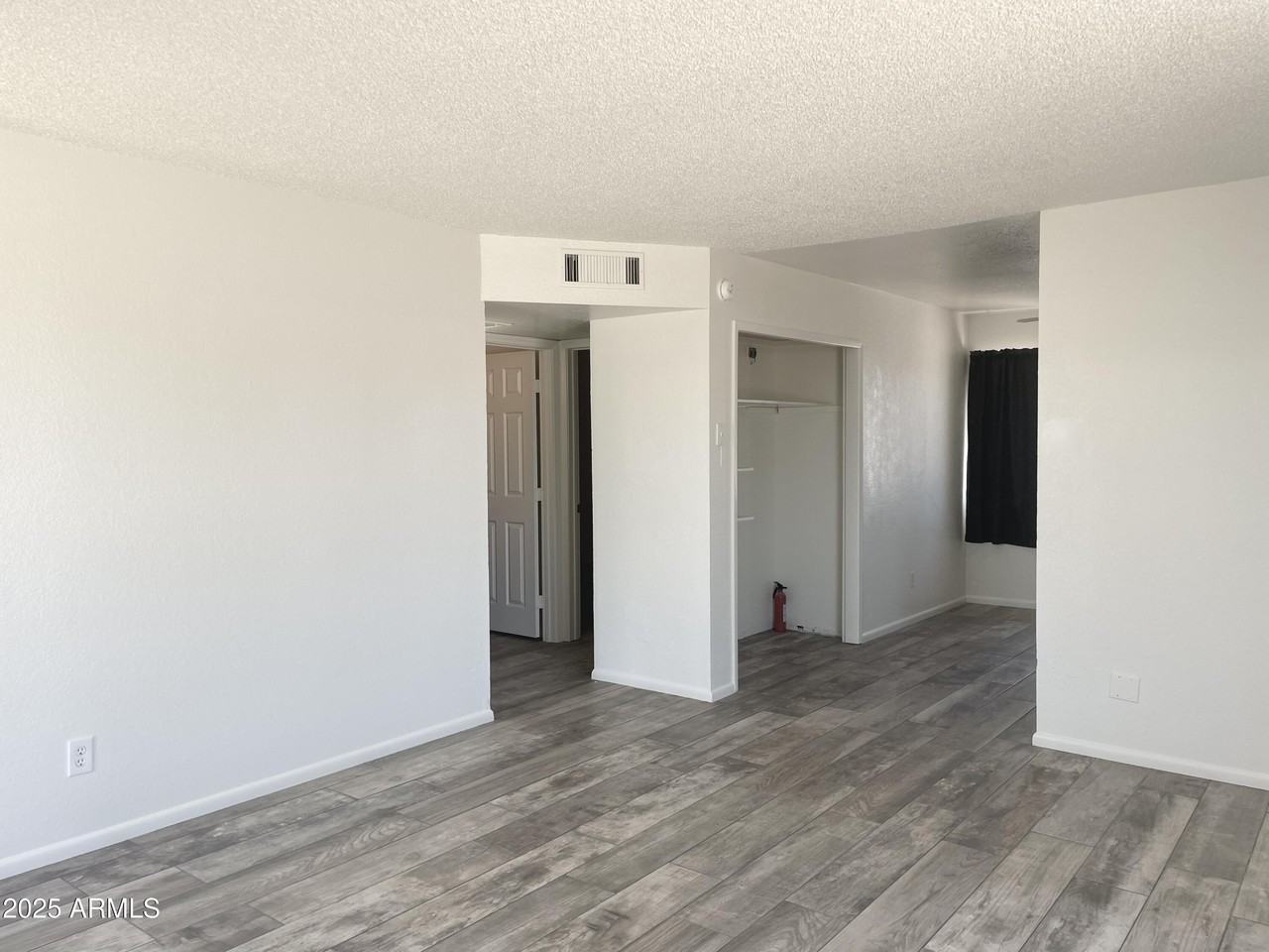 143 S Mountain Rd Apt 1 #1 - Photo 3 of 17