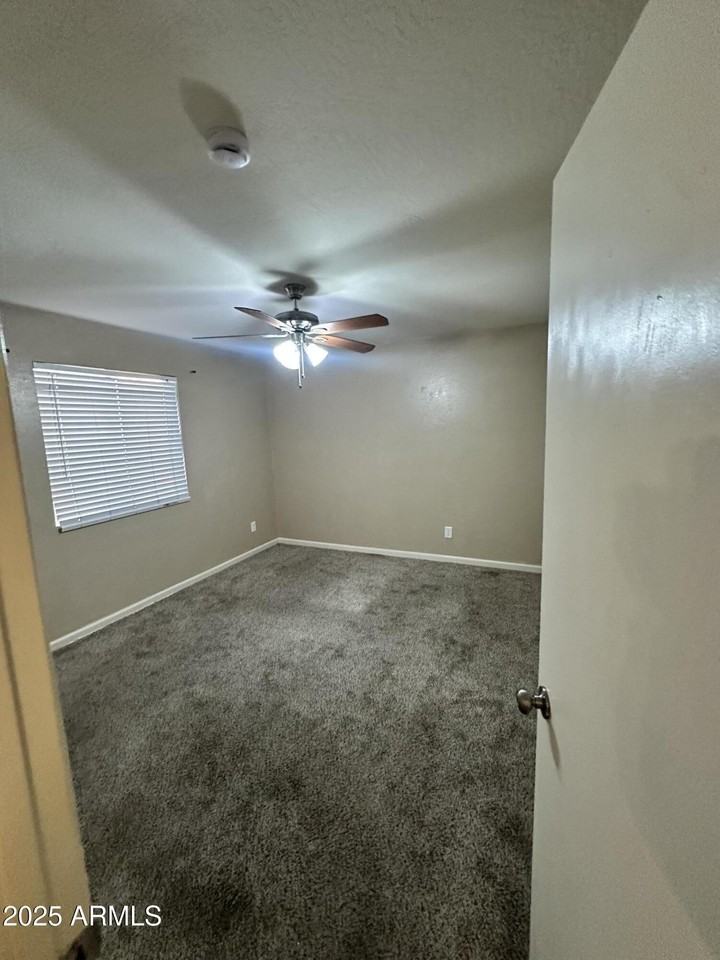 326 West La Jolla Drive - Photo 7 of 10