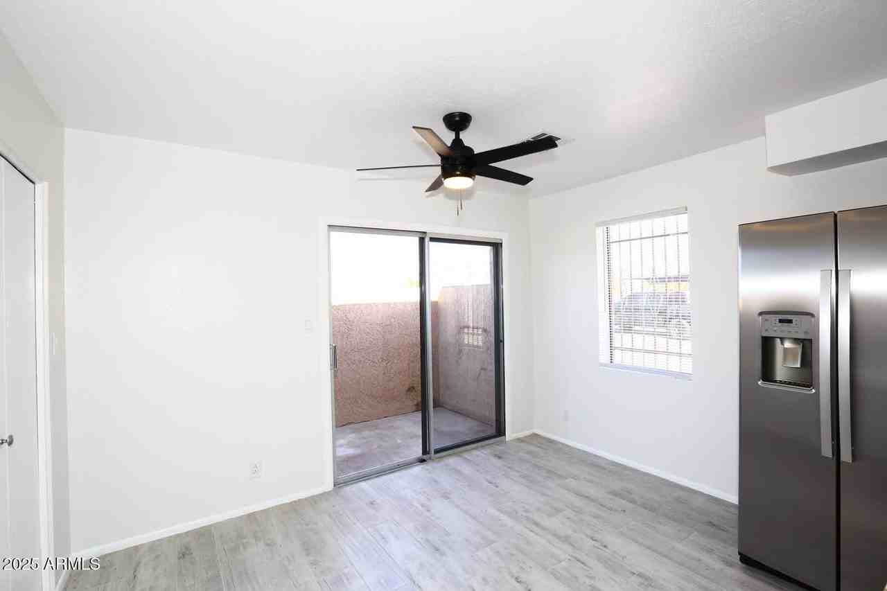 93 N Cooper Rd #32 - Photo 6 of 33