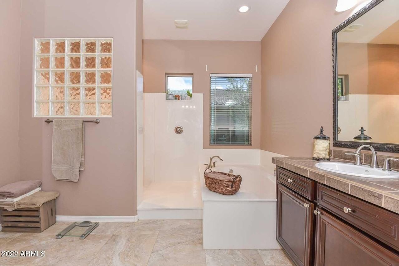 19210 Denton Street - Photo 7 of 50