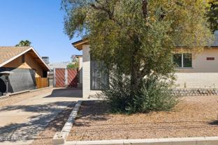 1542 East Turquoise Avenue #1 - Photo 1 of 1