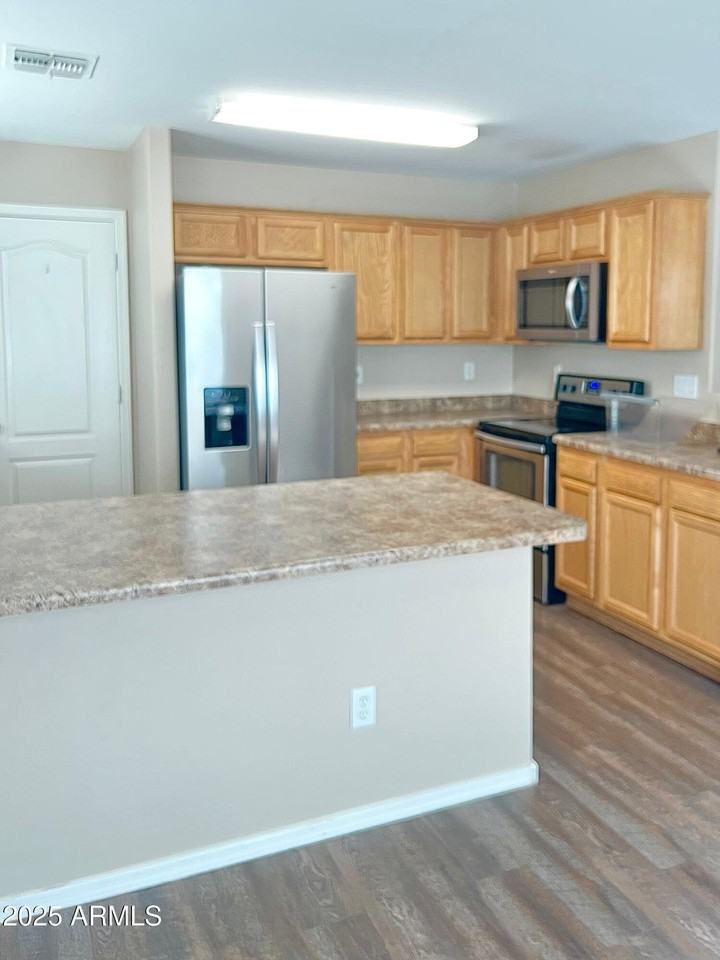 13007 W Mandalay Ln - Photo 2 of 21