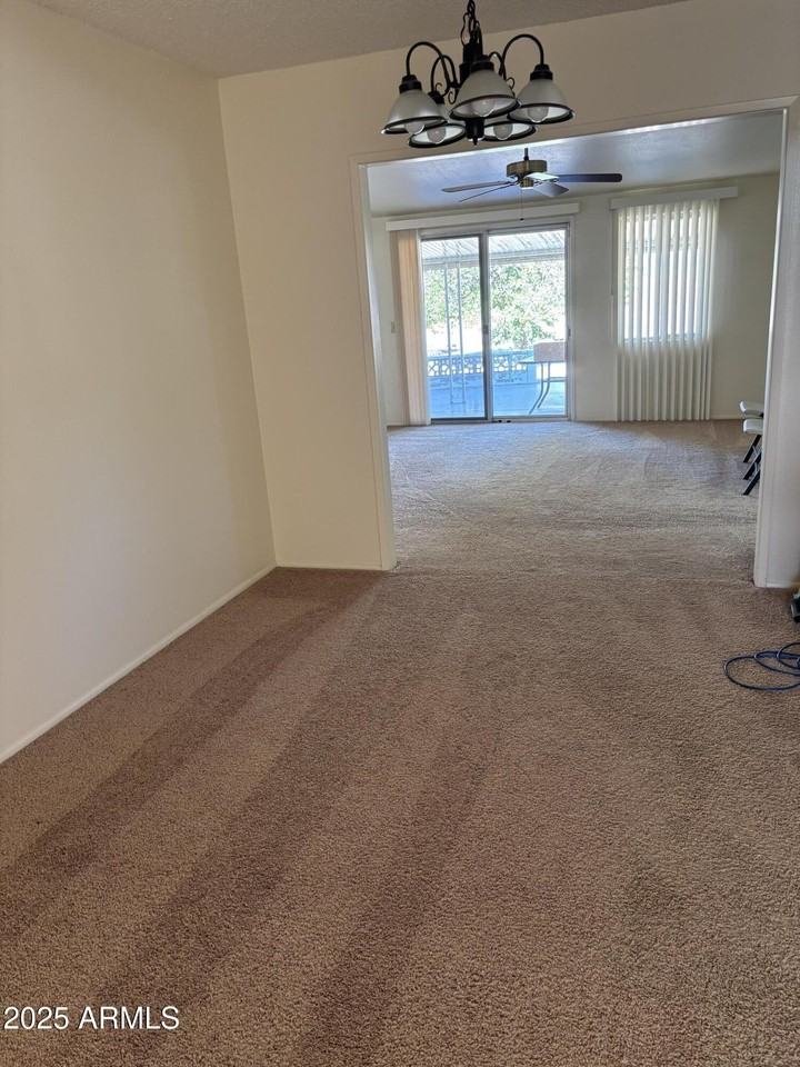 10326 West Pleasant Valley Road - Photo 6 of 8