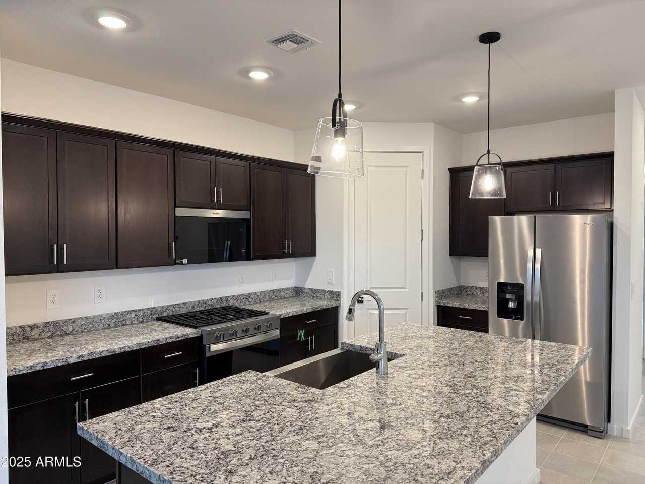 4235 West Yolanda Lane - Photo 2 of 19