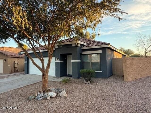 2923 West Five Mile Peak Road - Photo 2 of 33