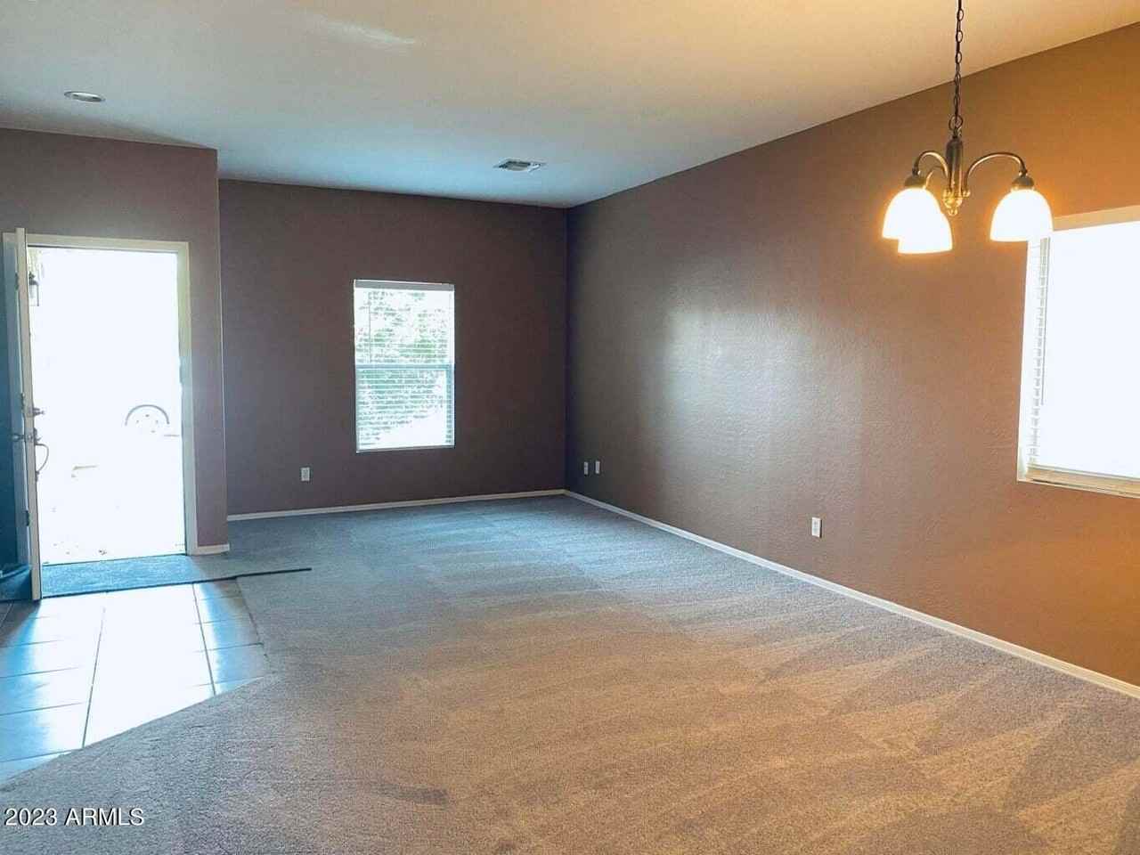 5427 W Minton St - Photo 3 of 25