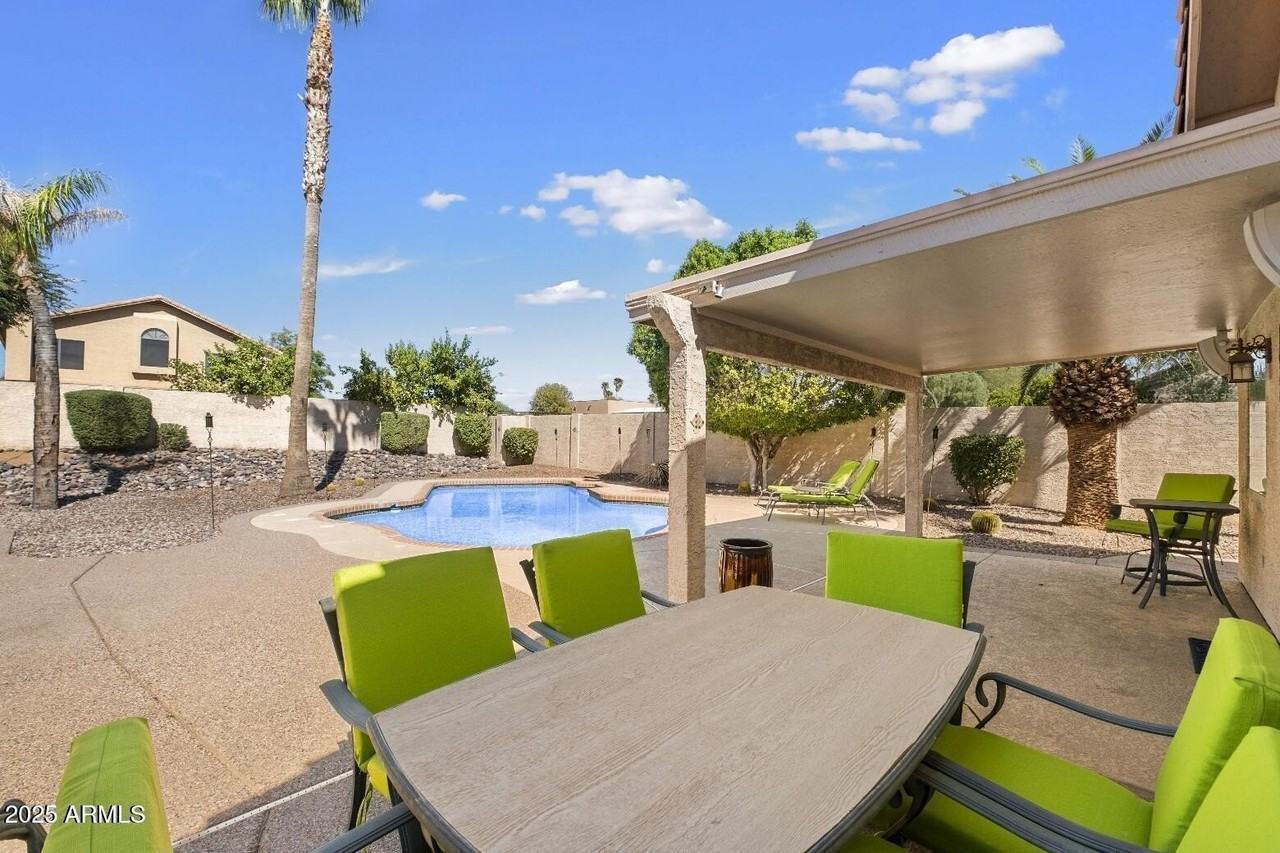 5960 E Phelps Rd - Photo 4 of 11