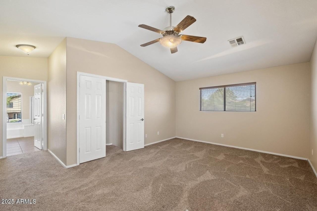 5960 E Phelps Rd - Photo 6 of 11