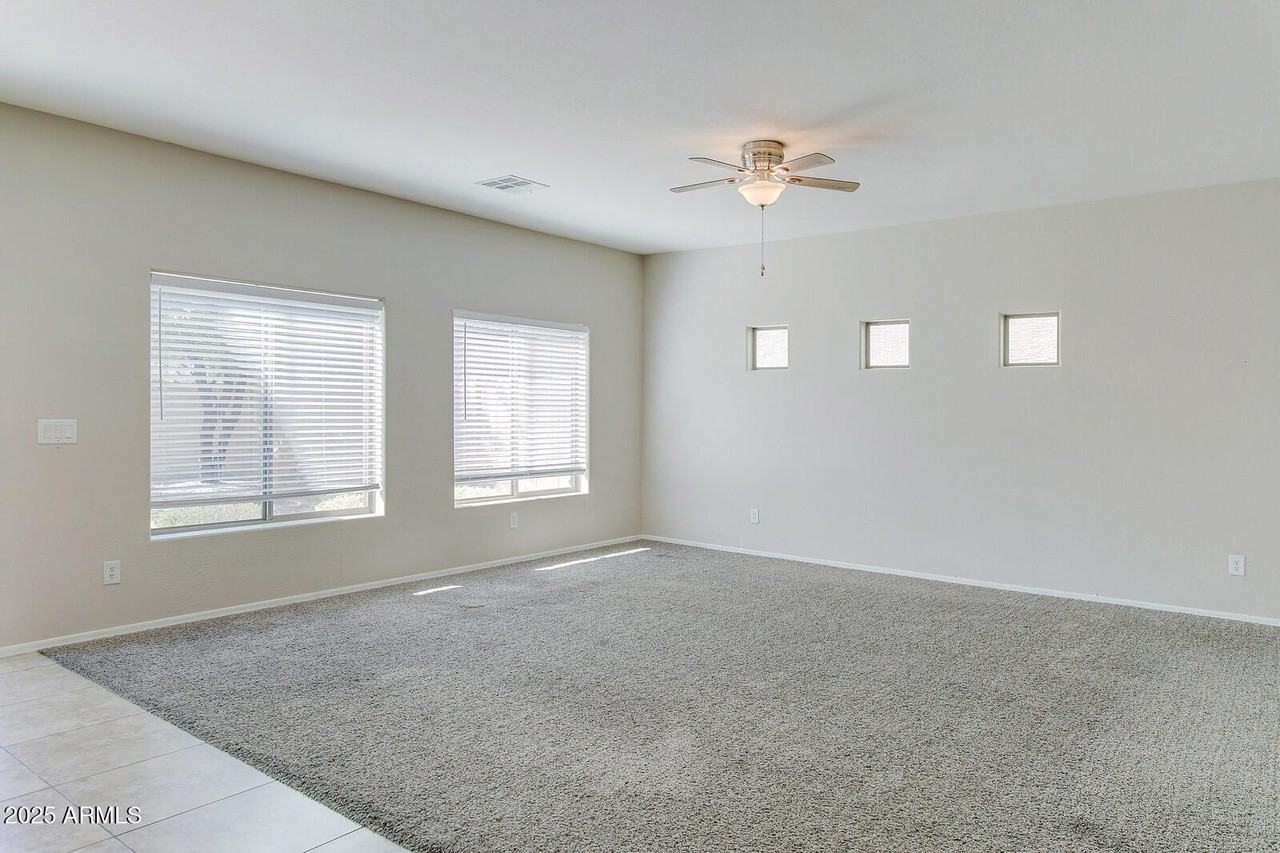 2343 W Tallgrass Trl - Photo 5 of 28