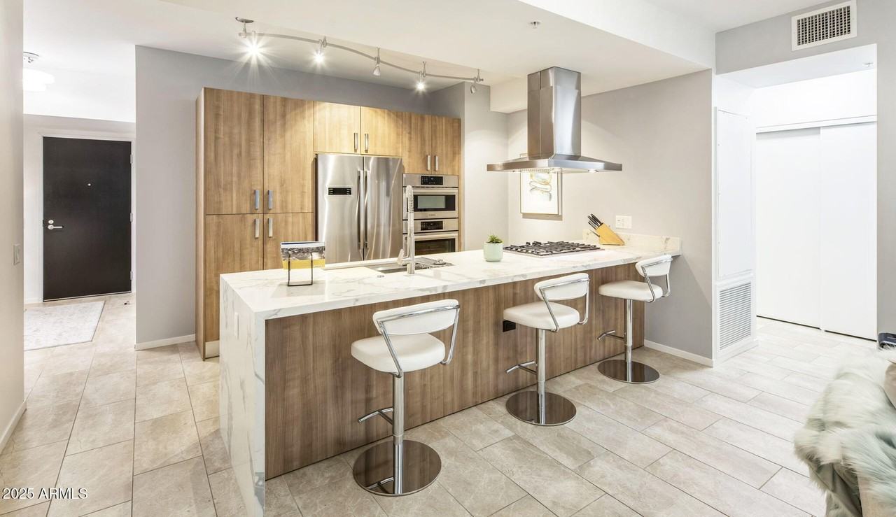 7120 East Kierland Boulevard #620 - Photo 4 of 43