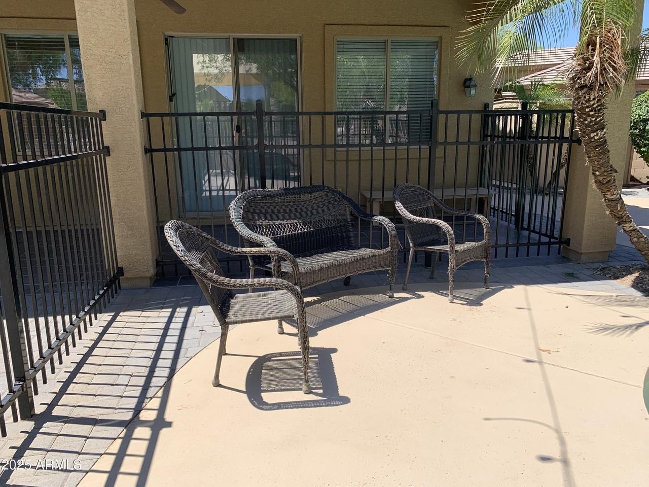 9018 W Superior Ave - Photo 5 of 38