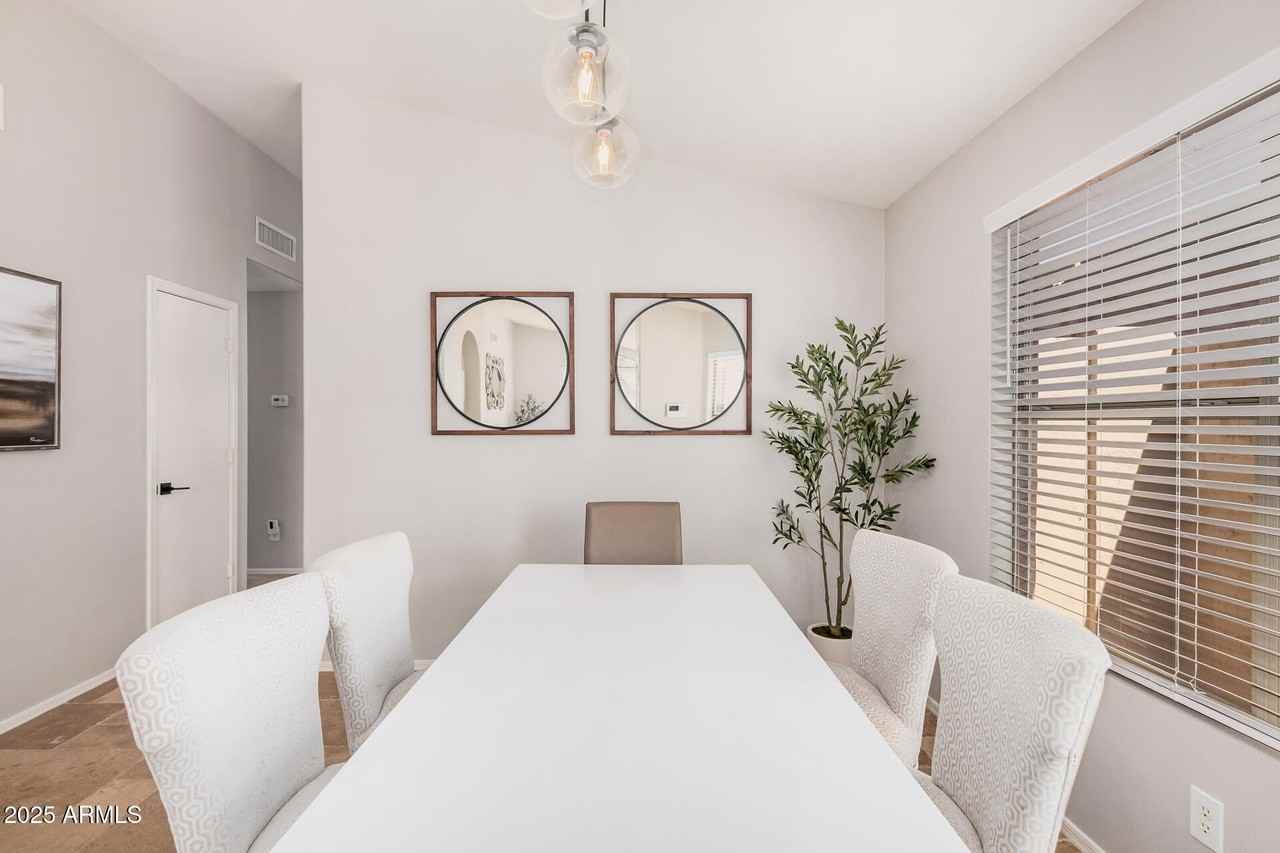 4632 Mossman Road - Photo 4 of 24