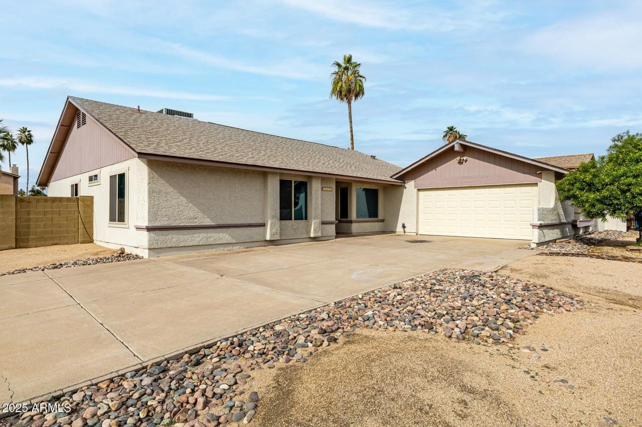 16216 North 33rd Drive