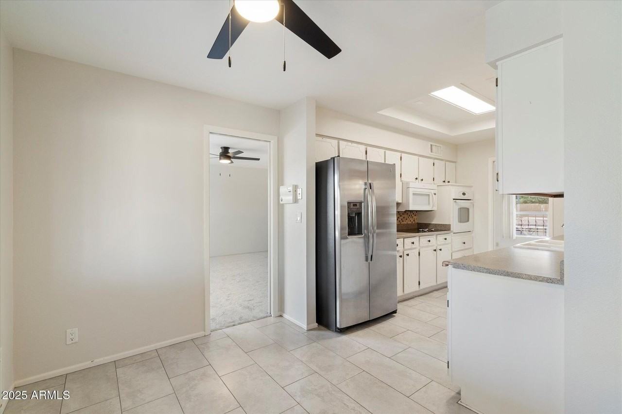 4530 East Emelita Avenue - Photo 6 of 21