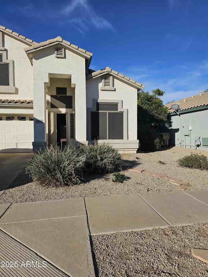 16564 W Melvin St - Photo 3 of 27