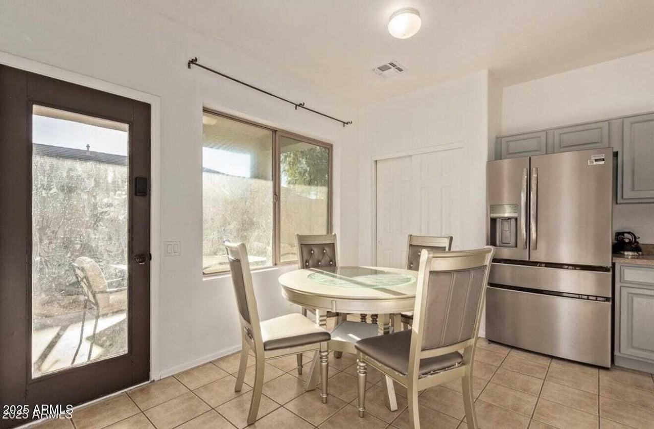 9171 Berkley Road - Photo 5 of 13