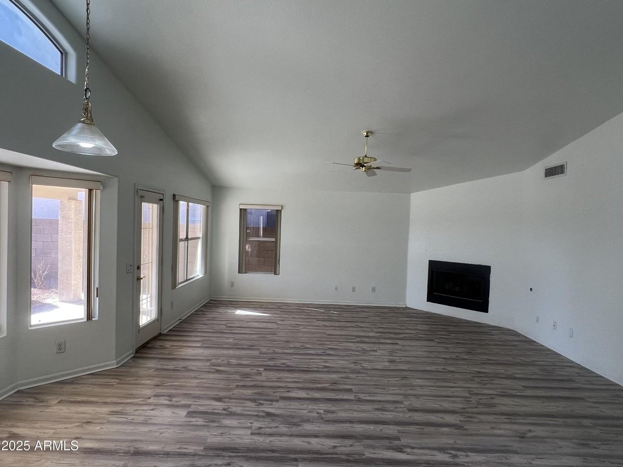 2015 N 123rd Dr - Photo 3 of 24